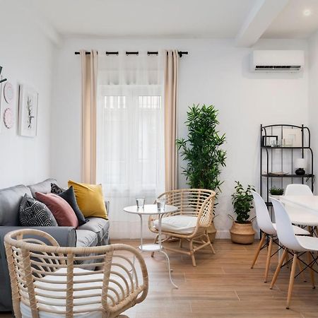 Mino Suite Apartment Sevilla Exterior foto